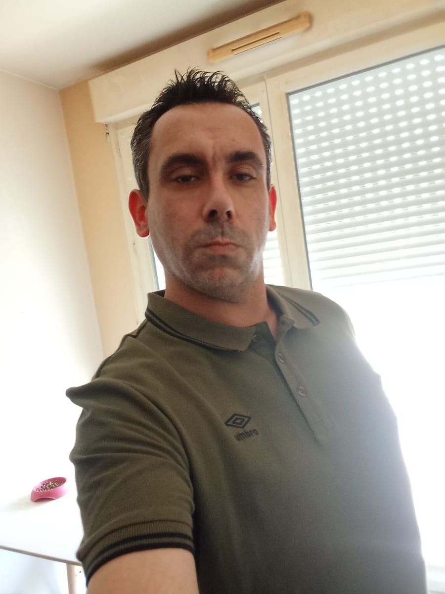 Profil de Satya